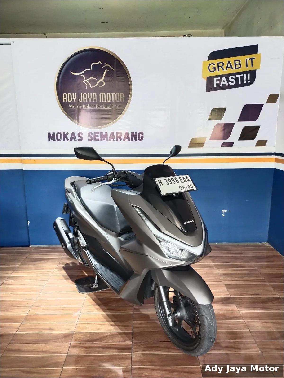 HONDA PCX 2025 - foto 2