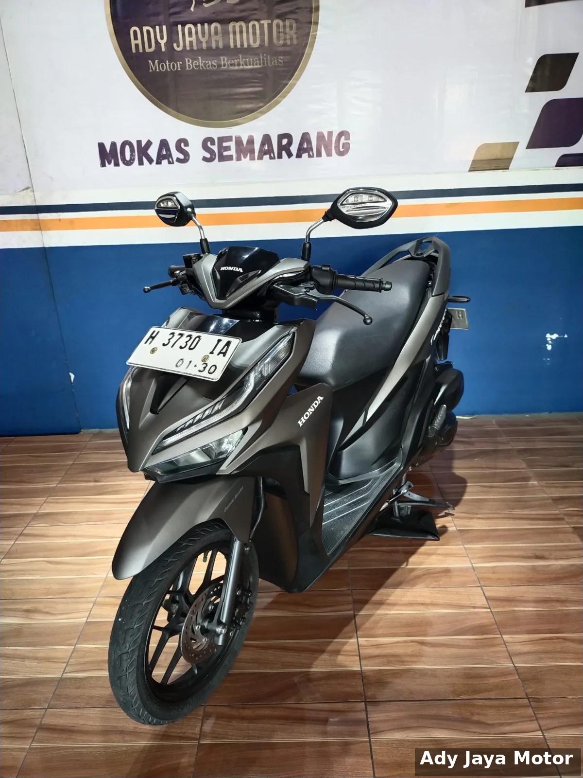 HONDA VARIO 125 ESP ISS 2019 - foto 3